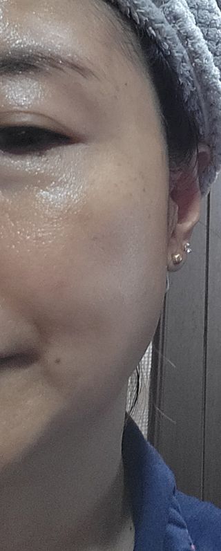 프리마인 선크림만 바꿨을 뿐인데 매일 물 2L챙겨먹고 기초케어 완벽하게 한 물빛피부 완성,셀라브UV프로텍터 — 5점을 준 리뷰어가 2023년 6월 올린 사용 사진