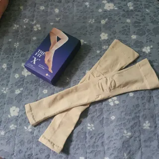 땡스마이레그 더핏X 압박밴드 허벅지확장형 — 5점을 준 리뷰어가 2022년 8월 올린 사용 사진