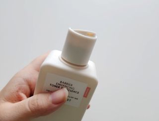 로우퀘스트 베리어 인핸싱 토너투에센스 200ml — 5점을 준 리뷰어가 2023년 10월 올린 사용 사진