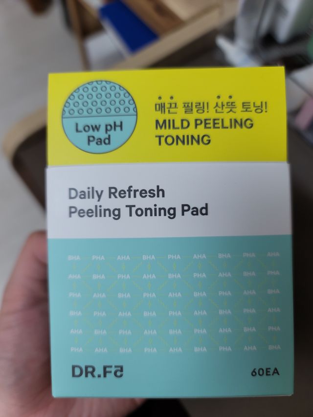 데일리 리프레쉬 필링 토닝 패드 60매 리뷰 사진
