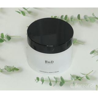 비엔디 2NOW[한글]]BnD 바디 미백 겨드랑이 크림 — 5점을 준 리뷰어가 2024년 12월 올린 사용 사진