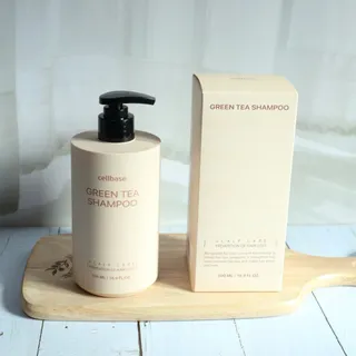 프리마인 더이상 뻣뻣하고 효과없는 탈모샴푸는 NO. 근본부터 케어하는 셀베이스 그린티샴푸(500ml) — 5점을 준 리뷰어가 2023년 3월 올린 사용 사진