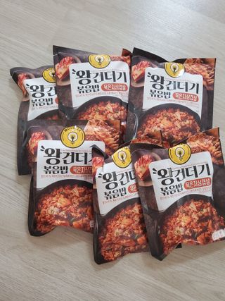 한성기업 무볼레 왕건더기 볶음밥 묵은지삼겹살 — 5점을 준 리뷰어가 2021년 10월 올린 사용 사진