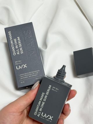UVX 퀀텀 마스 올인원 선세럼 — 5점을 준 리뷰어가 2024년 1월 올린 사용 사진