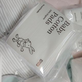 디어엘로디 프리미엄 유기농 베이비 솜티슈 40매 3 + 1 PACK — 5점을 준 리뷰어가 2021년 3월 올린 사용 사진