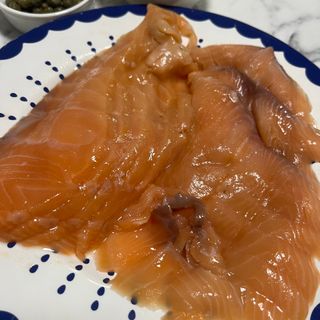 밸런스 다이어트랩 밸다랩 프리미엄 훈제연어 슬라이스 120g — 5점을 준 리뷰어가 2023년 4월 올린 사용 사진