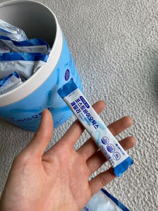 서울약사신협_포스트바이오틱스패밀리_5g x 100포 — 5점을 준 리뷰어가 2021년 5월 올린 사용 사진