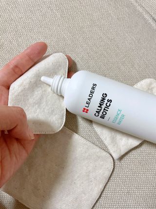 리더스코스메틱 리더스 카밍 바이오틱스 #1등 진정 기획세트 [에센스 워터150ml + 크림 마스크80ml] — 5점을 준 리뷰어가 2022년 9월 올린 사용 사진