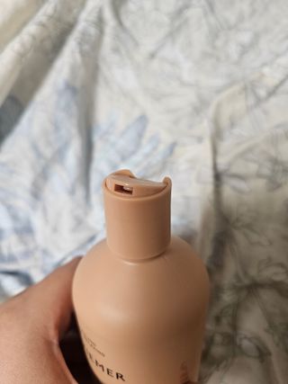 나노힐 르비에메르 소이 샴푸 300ml 구매평 — 4.5점을 준 리뷰어가 2024년 7월 올린 사용 사진