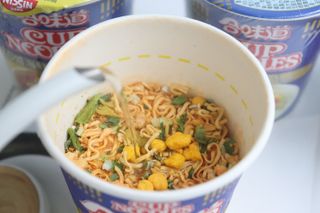 NISSIN 닛신 컵누들  4종 - 씨푸드오리지날, 씨푸드 스파이시, 씨푸드 커리, 씨푸드 XO소스 — 4점을 준 리뷰어가 2022년 5월 올린 사용 사진
