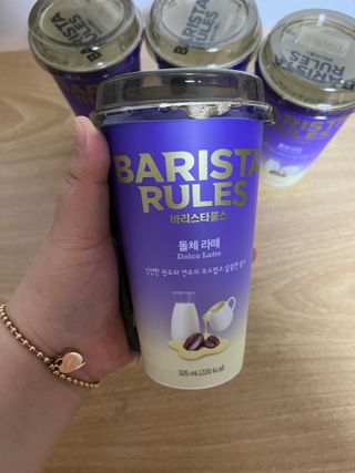 바리스타룰스 돌체 라떼 — 5점을 준 리뷰어가 2023년 4월 올린 사용 사진