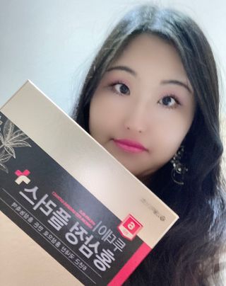서울약사신협_투데이홍삼정플러스스틱_10g x 30포 — 5점을 준 리뷰어가 2021년 5월 올린 사용 사진