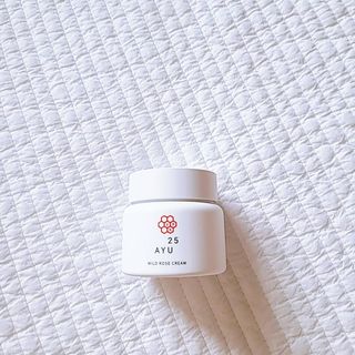 AYU25[아유트웬티파이브]다마스크로즈워터 베이스 천연 수분 촉촉 크림 — 5점을 준 리뷰어가 2021년 4월 올린 사용 사진