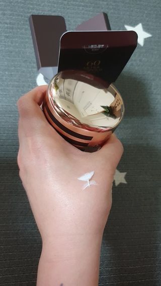 자민경 크레마카라콜 울트라 프로폴리스 하이드라 인텐스 크림 50ml — 5점을 준 리뷰어가 2021년 1월 올린 사용 사진