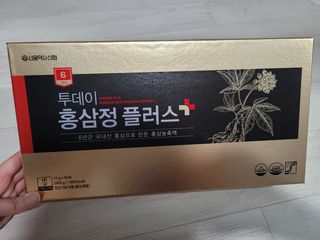 서울약사신협_투데이홍삼정플러스스틱_10g x 60포 — 5점을 준 리뷰어가 2021년 6월 올린 사용 사진