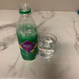 몽베스트 Montbest with Sparkling water Lemon OR Lime 20병(랜덤) — 4.5점을 준 리뷰어가 2021년 10월 올린 사용 사진