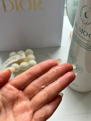 [닥터문] 센텔라 시카케어 화이트머스크 바디워시 1000ml — 5점을 준 리뷰어가 2023년 7월 올린 사용 사진