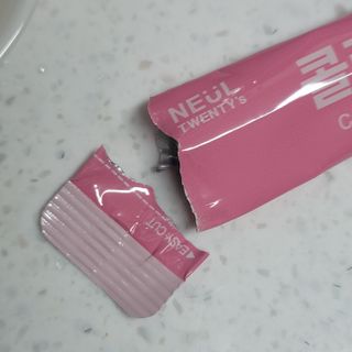 늘20s 콜라겐 부스팅_COLLAGEN BOOSTING — 5점을 준 리뷰어가 2023년 2월 올린 사용 사진
