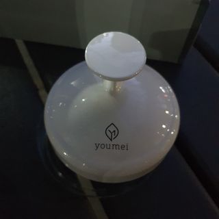 유메이 웰니스 샴푸 + 유메이 스칼프 브러쉬 — 5점을 준 리뷰어가 2022년 1월 올린 사용 사진