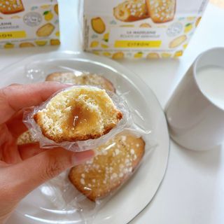 [메종콜리브리] 프랑스 마들렌 메종콜리브리 레몬 마들렌 2팩 — 4.5점을 준 리뷰어가 2022년 3월 올린 사용 사진