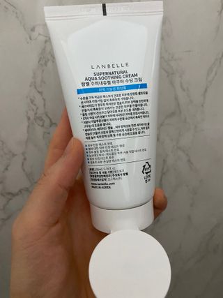 랑벨 수퍼내츄럴 아쿠아 수딩 크림 100ml — 5점을 준 리뷰어가 2022년 4월 올린 사용 사진