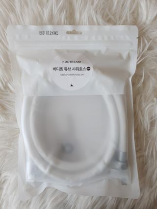 바디빔 물때방지 샤워 호스 2m 꼬임방지 PVC 튜브 — 5점을 준 리뷰어가 2022년 4월 올린 사용 사진