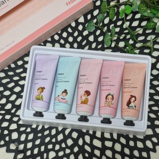 파시 고보습 핸드크림 40ml 5종 기프트 세트 — 5점을 준 리뷰어가 2022년 8월 올린 사용 사진