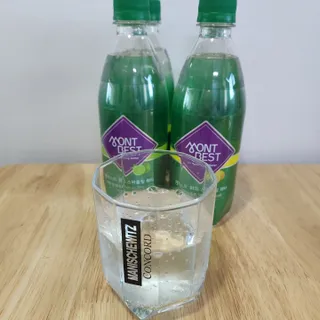 몽베스트 Montbest with Sparkling water Lemon OR Lime 20병(랜덤) — 5점을 준 리뷰어가 2022년 6월 올린 사용 사진