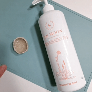 프리[닥터문] 유산균 락토케어 질경초 여성청결제 1000ml (젤타입) — 5점을 준 리뷰어가 2022년 6월 올린 사용 사진