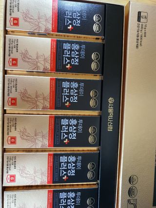 서울약사신협_투데이홍삼정플러스스틱_10g x 60포 — 5점을 준 리뷰어가 2021년 7월 올린 사용 사진