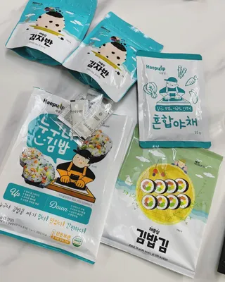 해풀잎 누구나 김밥*1ea [(혼합야채 35g *1ea,  김밥김 (5g, 5ea),  양념간장 (6g, 5ea), 참기름(5g, 2ea)] — 5점을 준 리뷰어가 2022년 5월 올린 사용 사진