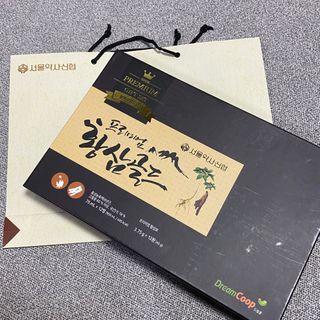 서울약사신협_프리미엄황삼골드_3.75g x 12환+75mgx12병 — 5점을 준 리뷰어가 2021년 1월 올린 사용 사진