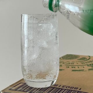 몽베스트 Montbest with Sparkling water Lime20병 — 5점을 준 리뷰어가 2022년 5월 올린 사용 사진