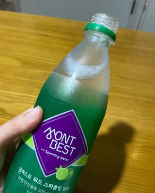 몽베스트 Montbest with Sparkling water Lime20병 — 5점을 준 리뷰어가 2022년 6월 올린 사용 사진