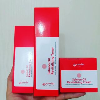 아이앤립 / EYENLIP 아이앤립 연어오일 리바이탈라이징 토너+앰플+크림 3종 세트 — 5점을 준 리뷰어가 2021년 6월 올린 사용 사진
