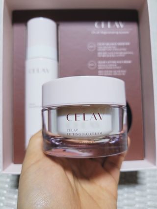 프리마인 바르기만 하면 철벽 스킨케어+24시간 마스크팩 효과. 셀라브 리제너레이팅 시스템 부스터+크림 세트 — 5점을 준 리뷰어가 2023년 5월 올린 사용 사진