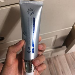 닥터스피지에이 닥터스 피지에이 딥 케어 모이스처라이징 크림 — 4.5점을 준 리뷰어가 2021년 6월 올린 사용 사진