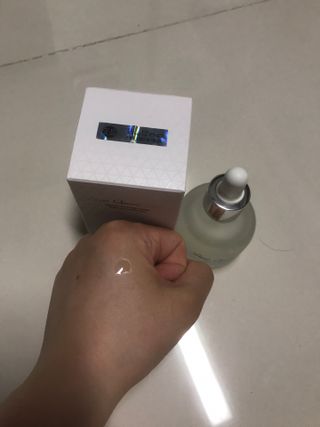 브에노 파리퀸 윌 페이스 오일 — 4.5점을 준 리뷰어가 2021년 6월 올린 사용 사진