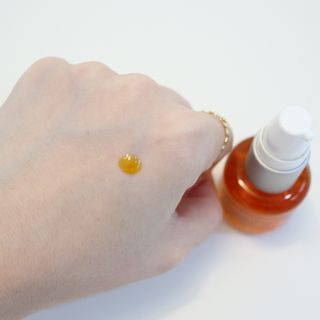 유니베르소 로즈힙 오일 15ml — 4점을 준 리뷰어가 2021년 8월 올린 사용 사진
