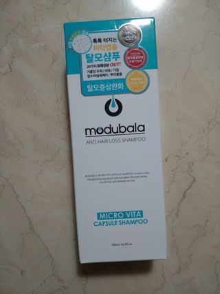 모두발라 마이크로 비타캡슐 탈모샴푸 — 5점을 준 리뷰어가 2021년 12월 올린 사용 사진