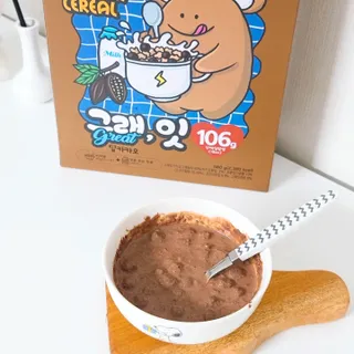 바디랩 체중조절용 프로틴시리얼 그래잇 — 5점을 준 리뷰어가 2022년 4월 올린 사용 사진
