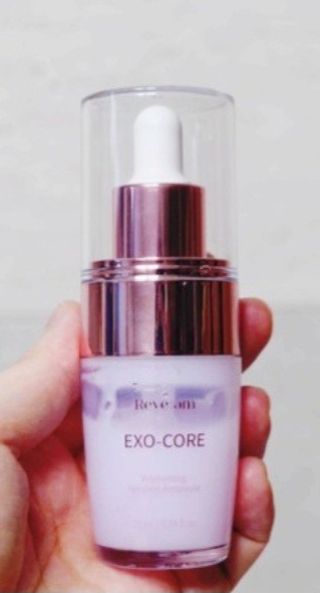나우 [리브엠] 123억개 엑소좀으로 채운 눈부신 광채, 엑소코어 화이트닝 텐션 앰플 — 5점을 준 리뷰어가 2023년 9월 올린 사용 사진