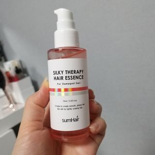 썸헤어 / SUMHAIR 썸헤어 실키 테라피 헤어 에센스 — 3.5점을 준 리뷰어가 2021년 5월 올린 사용 사진