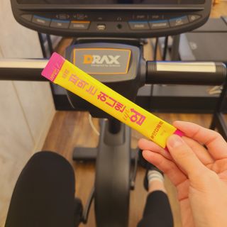 아임오 편의점 신상 타파, 바로 짜먹는 3종 _ 에너지업X2ea, 비타민업X2ea, 허니앤업X2ea — 5점을 준 리뷰어가 2021년 11월 올린 사용 사진
