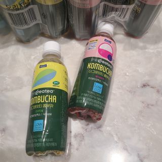 더그레잇티 콤부차 [매일유업] 더그레잇티 44kcal 콤부차 300ml *12개입 (오리지널 6개+베리리치 6개) — 5점을 준 리뷰어가 2023년 7월 올린 사용 사진