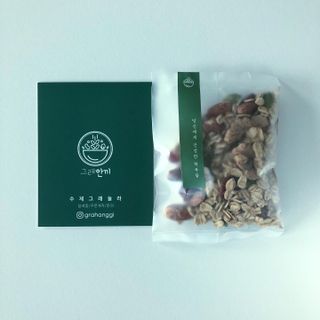 [그래한끼] 무설탕/저당 시리얼타입 수제그래놀라 (40gX10개) — 5점을 준 리뷰어가 2022년 7월 올린 사용 사진