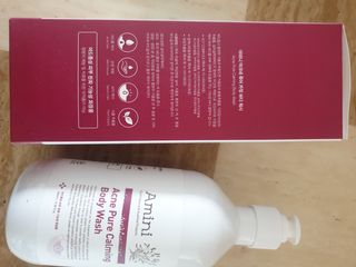아미니 아크네 퓨어카밍 바디워시 500ml — 5점을 준 리뷰어가 2021년 7월 올린 사용 사진