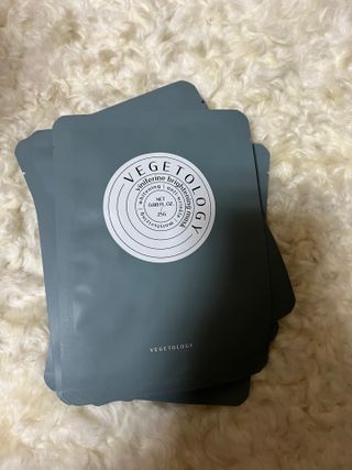 베지톨로지 비니페린 브라이트닝 마스크 (10매입) — 5점을 준 리뷰어가 2022년 8월 올린 사용 사진