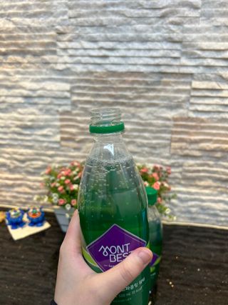몽베스트 Montbest with Sparkling water Lime20병 — 5점을 준 리뷰어가 2023년 2월 올린 사용 사진