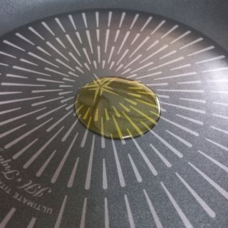 컨디봉 엑스트라버진 올리브오일 — 5점을 준 리뷰어가 2022년 2월 올린 사용 사진